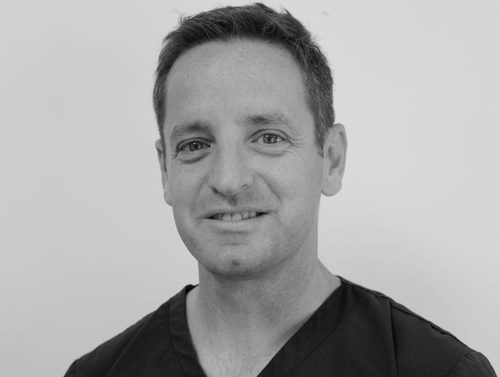 Dr Alun Jones